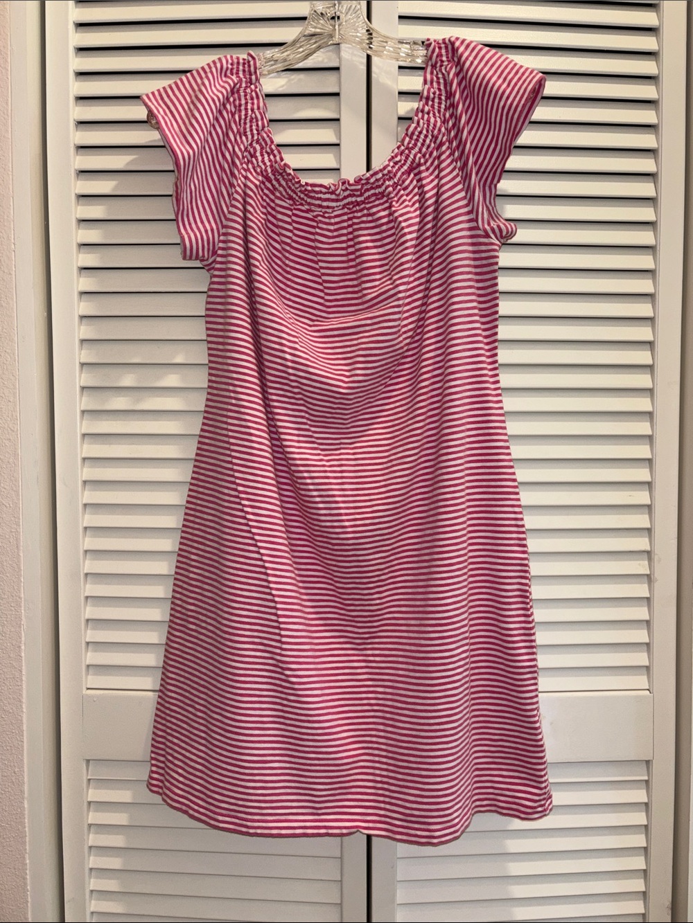 Vineyard Vines Pink and White Striped Off-Shoulder Dress medium